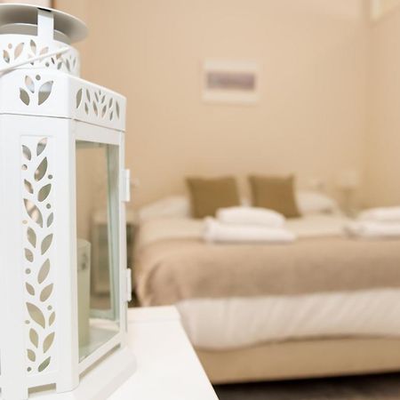 Charming & Quiet Apartment In Plaza Del Salvador Севилья Экстерьер фото