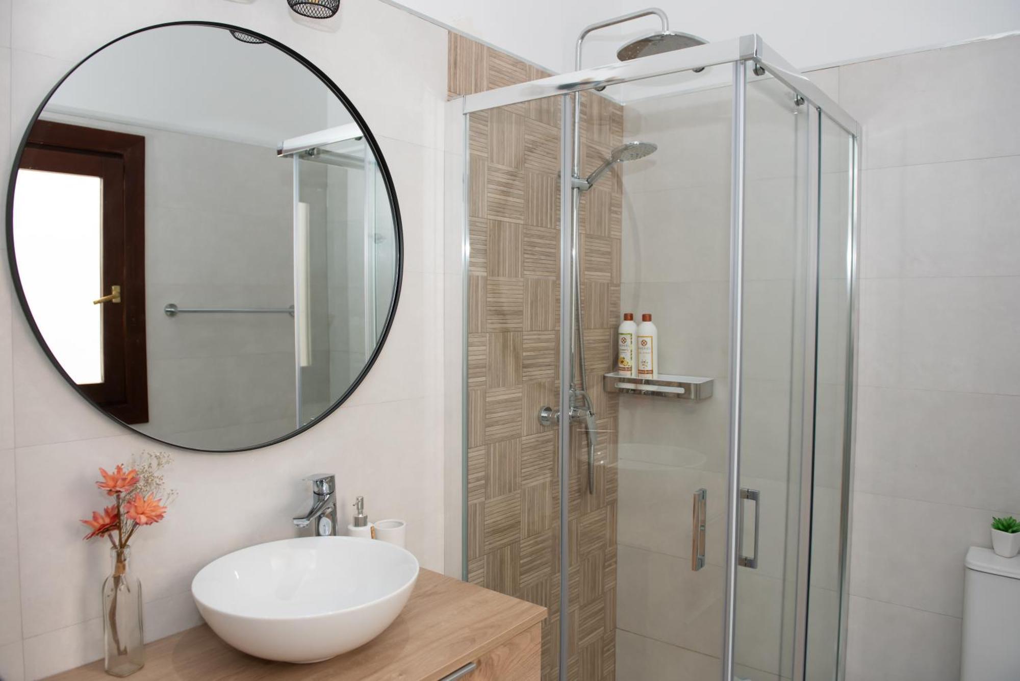 Charming & Quiet Apartment In Plaza Del Salvador Севилья Экстерьер фото