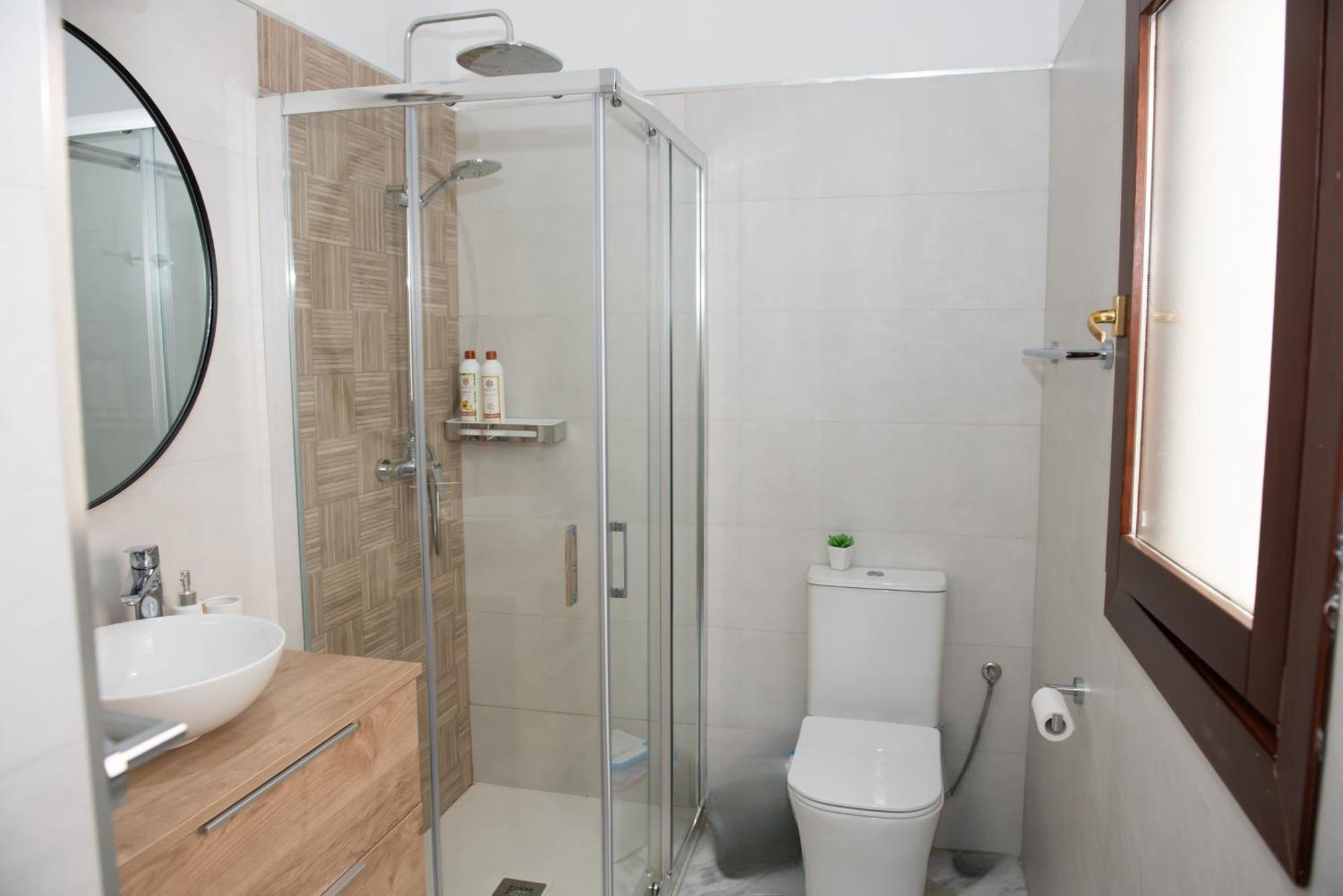 Charming & Quiet Apartment In Plaza Del Salvador Севилья Экстерьер фото